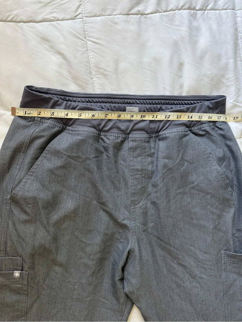 Men’s Grey FIGS Axim Cargo Scrub Pants Elastic Waistband